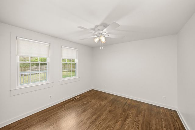 2722 Ennis Rd, Nashville, TN 37210