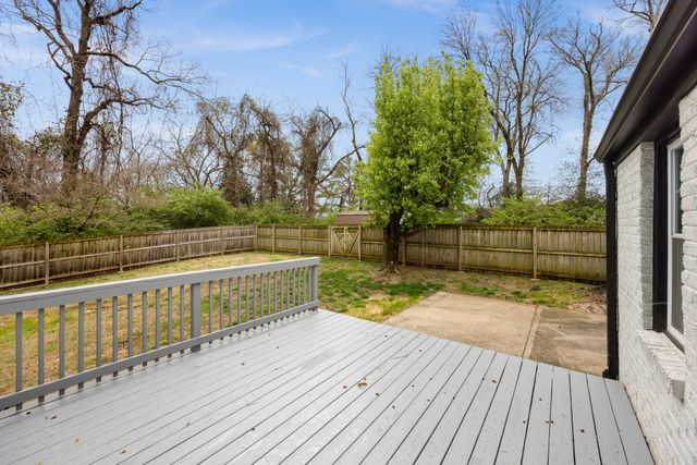 2722 Ennis Rd, Nashville, TN 37210