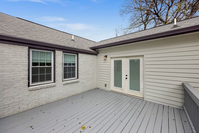 2722 Ennis Rd, Nashville, TN 37210