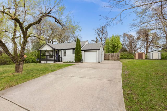 2722 Ennis Rd, Nashville, TN 37210