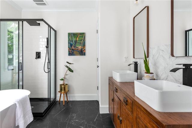 536 Oakview Road, Decatur, GA 30030