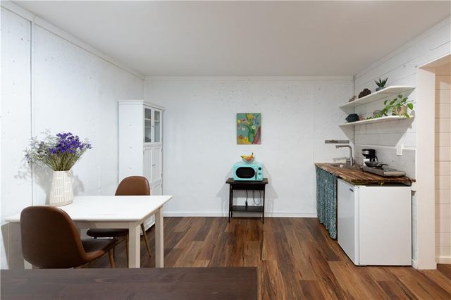 536 Oakview Road, Decatur, GA 30030