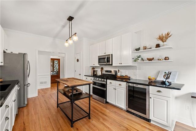 536 Oakview Road, Decatur, GA 30030