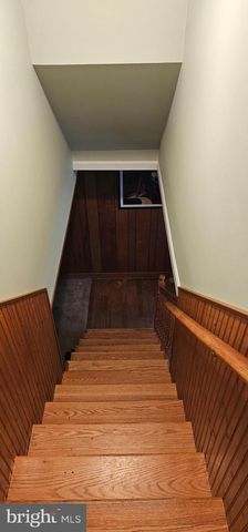 7719 HERITAGE DR, Annandale, VA 22003