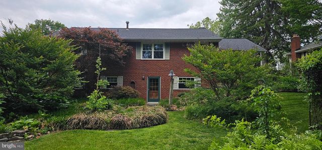 7719 HERITAGE DR, Annandale, VA 22003
