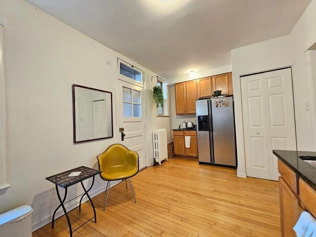 605 Washington Boulevard 3N, Oak Park, IL 60302