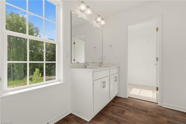 310 Middleton Drive, Lexington, NC 27295