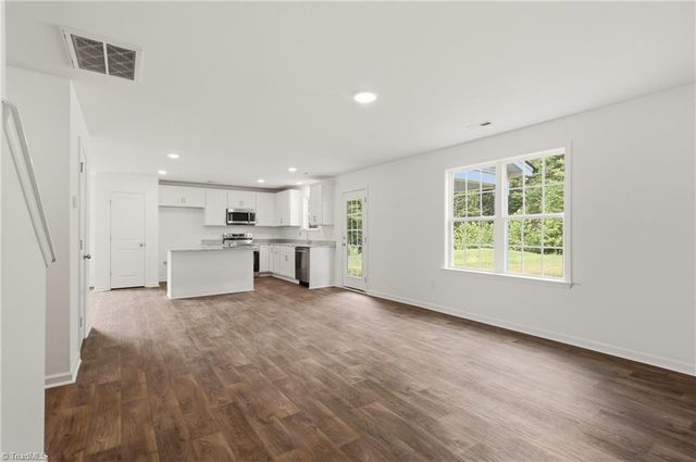 310 Middleton Drive, Lexington, NC 27295