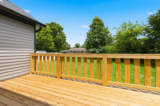 101 Knob View Trace, Junction City, KY 40440