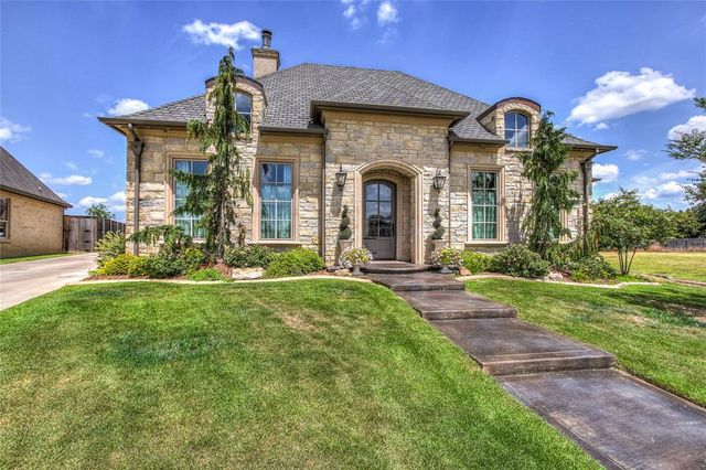 1907 Rosebrook Court, Norman, OK 73072