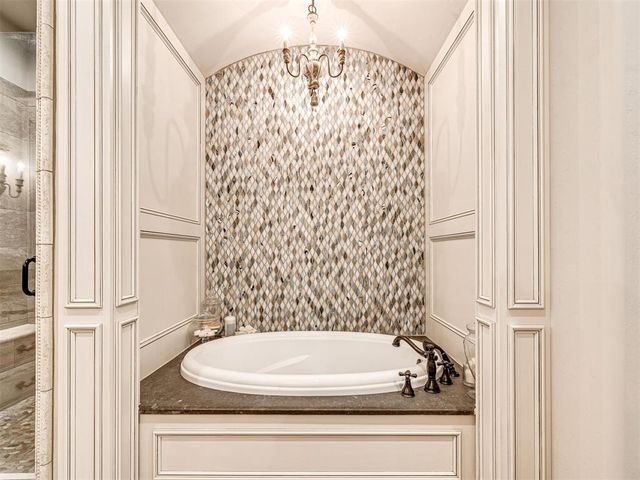 1907 Rosebrook Court, Norman, OK 73072