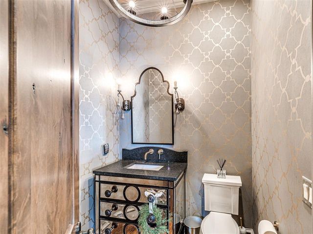 1907 Rosebrook Court, Norman, OK 73072