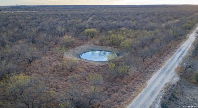 1799 Shumaca Road, Carrizo Springs, TX 78834