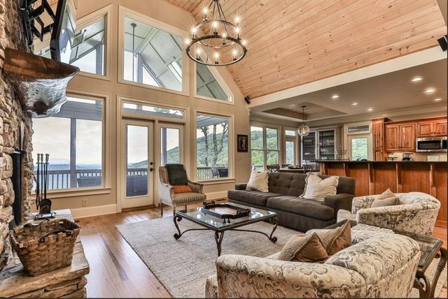 43 Toland Way, Big Canoe, GA 30143