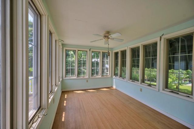 83 South Avenue, Tiverton, RI 02878