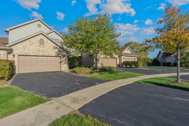 1078 Amber Drive, Lemont, IL 60439