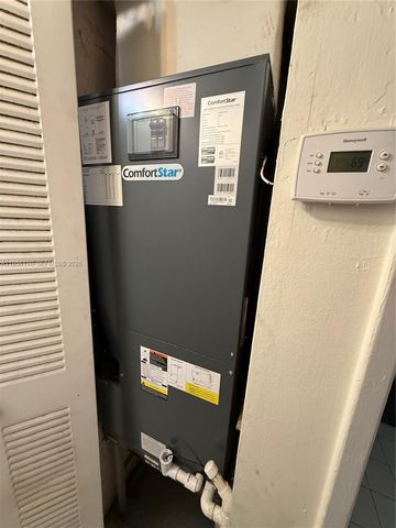 8050 NW 8th St 1407, Miami, FL 33126