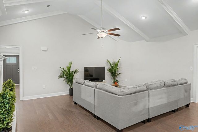 15543 Ironcrest Drive NW, Harvest, AL 35749