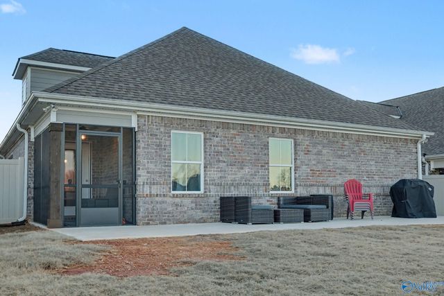 15543 Ironcrest Drive NW, Harvest, AL 35749