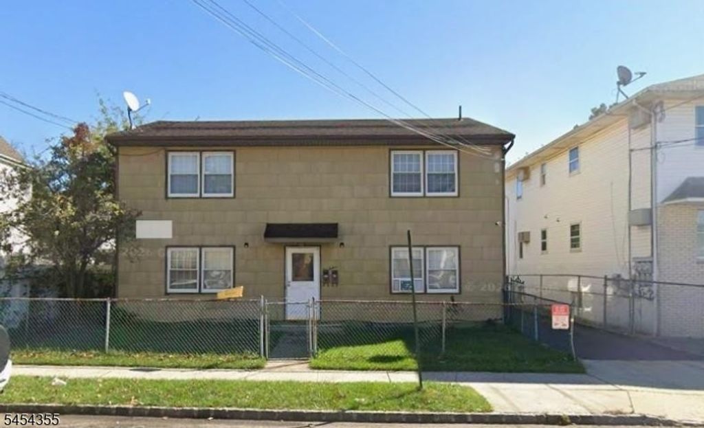 212 Sherman St, Perth Amboy City, NJ 08861 — exterior