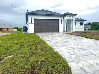 921 Martha AVE S, Lehigh Acres, FL 33974