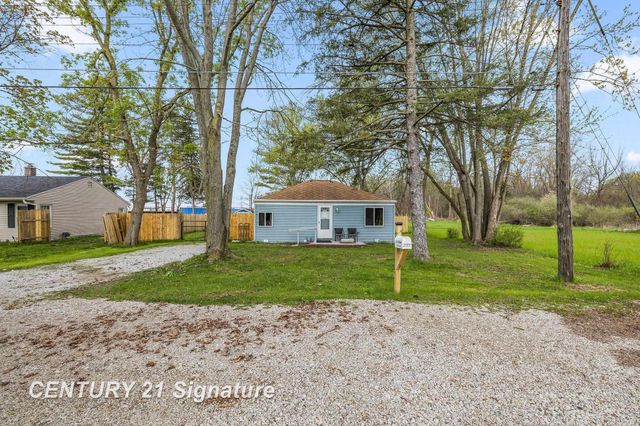 223 Harrison Drive, Thomas Twp, MI 48609