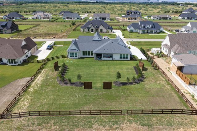 3300 Wellington Lane, Northlake, TX 76247