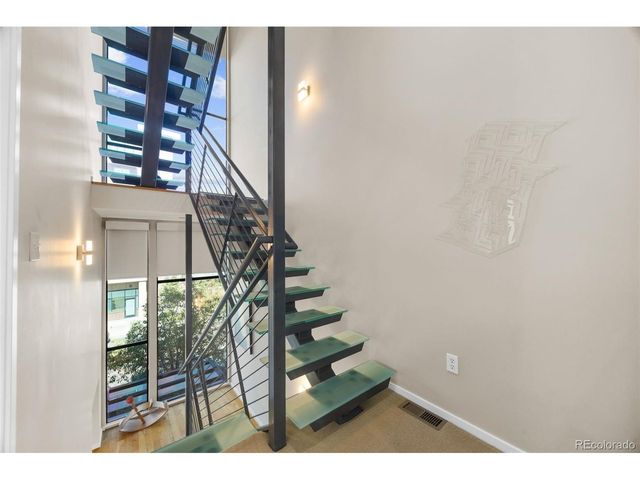 2312 Curtis St, Denver, CO 80205