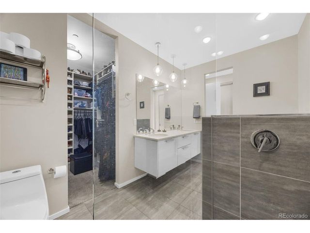 2312 Curtis St, Denver, CO 80205