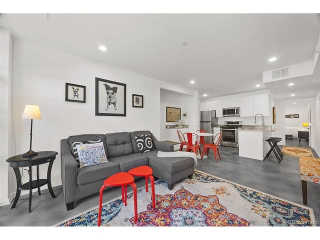 2312 Curtis St, Denver, CO 80205