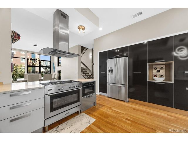 2312 Curtis St, Denver, CO 80205