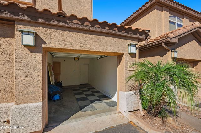 6535 E SUPERSTITION SPRINGS Boulevard 221, Mesa, AZ 85206
