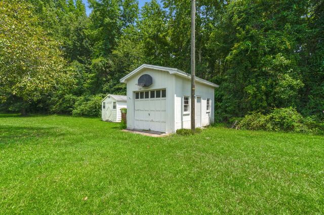 4711 Bamberg Road, Cope, SC 29038