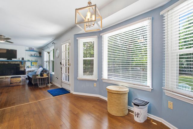 38 S Hampton Drive, Charleston, SC 29407