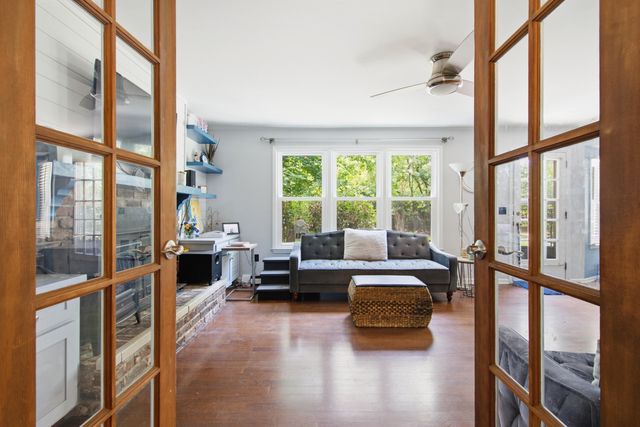 38 S Hampton Drive, Charleston, SC 29407