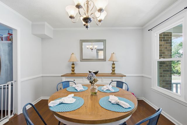 38 S Hampton Drive, Charleston, SC 29407