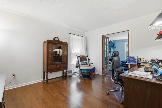 38 S Hampton Drive, Charleston, SC 29407