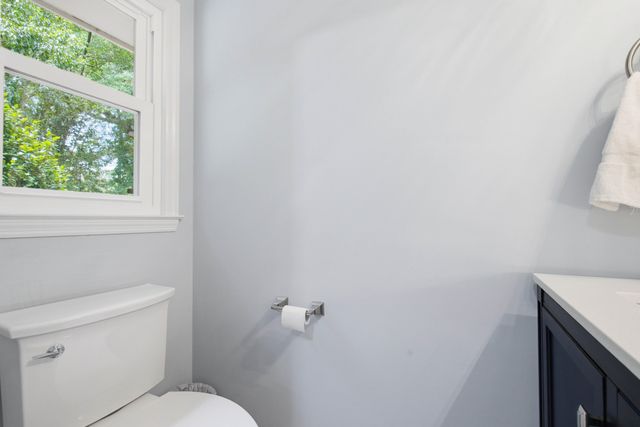 38 S Hampton Drive, Charleston, SC 29407