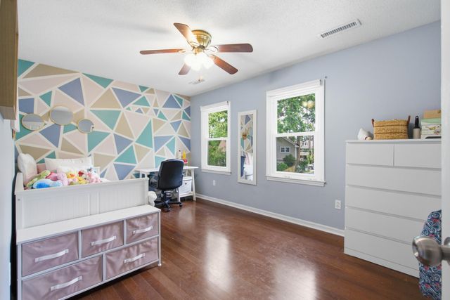 38 S Hampton Drive, Charleston, SC 29407