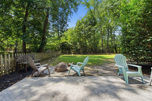 38 S Hampton Drive, Charleston, SC 29407
