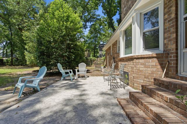 38 S Hampton Drive, Charleston, SC 29407