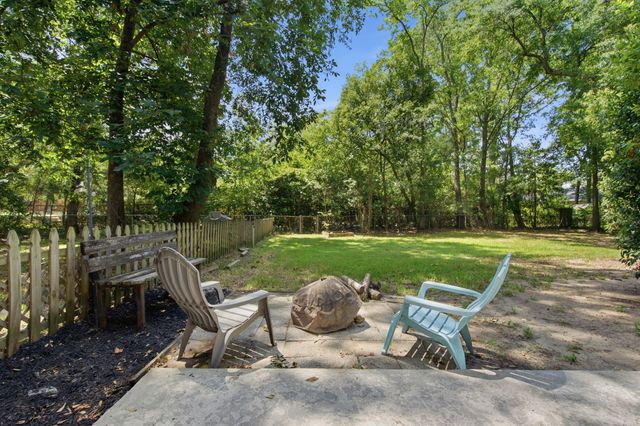 38 S Hampton Drive, Charleston, SC 29407