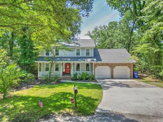 38 S Hampton Drive, Charleston, SC 29407