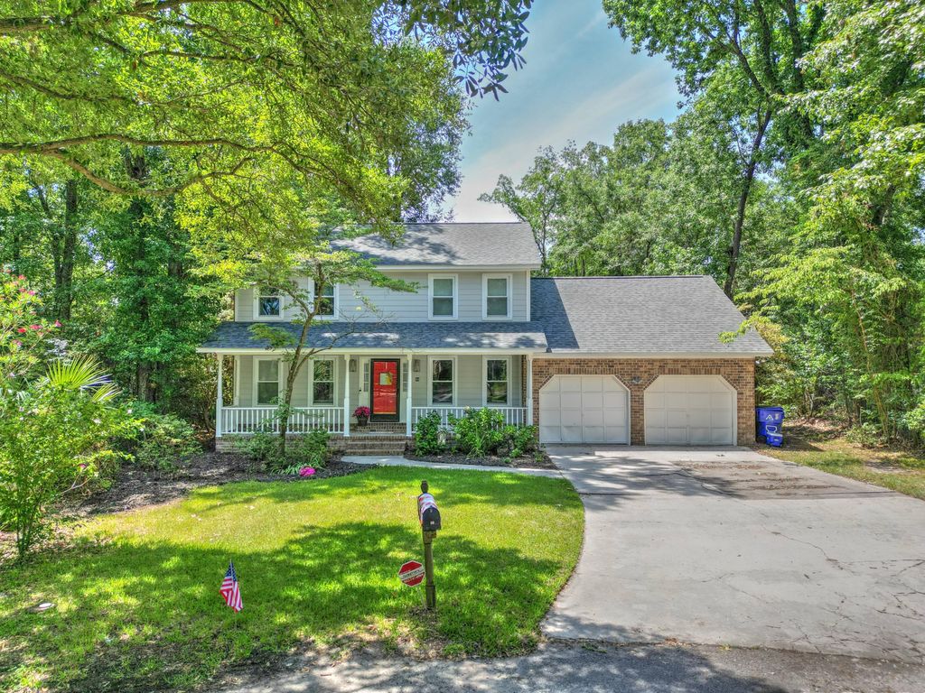 38 S Hampton Drive, Charleston, SC 29407