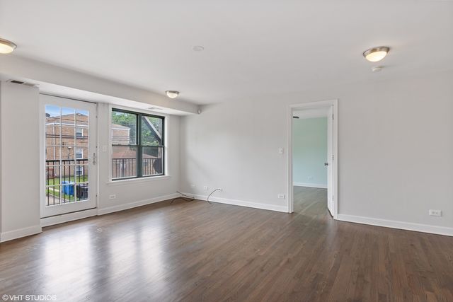 2545 W Catalpa Avenue 2C, Chicago, IL 60625