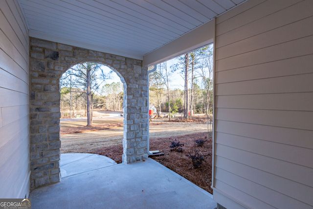 156 Hidden Meadows Drive, Gay, GA 30218