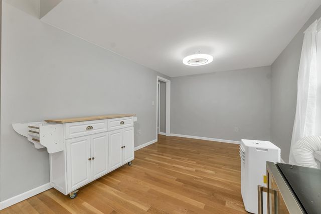 36 Highland Street, Hudson, NH 03051