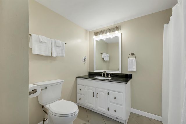 36 Highland Street, Hudson, NH 03051