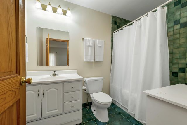 36 Highland Street, Hudson, NH 03051