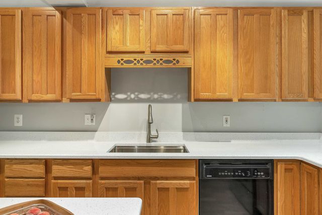 36 Highland Street, Hudson, NH 03051